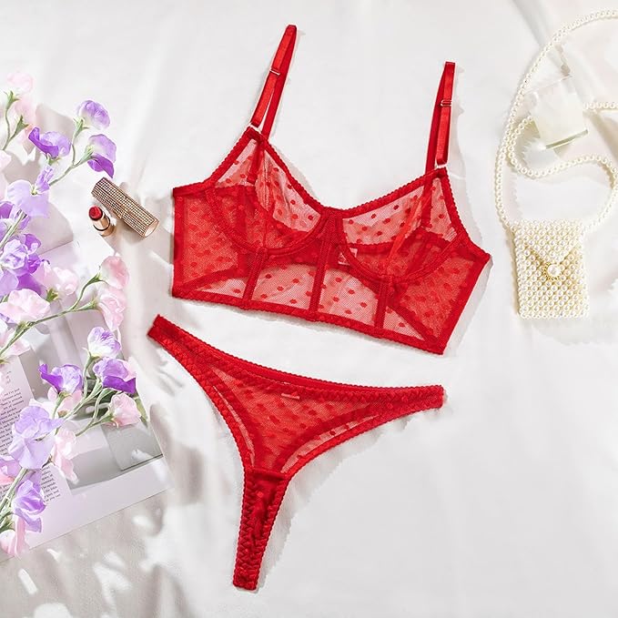 PAULINE'S LINGERIE SET