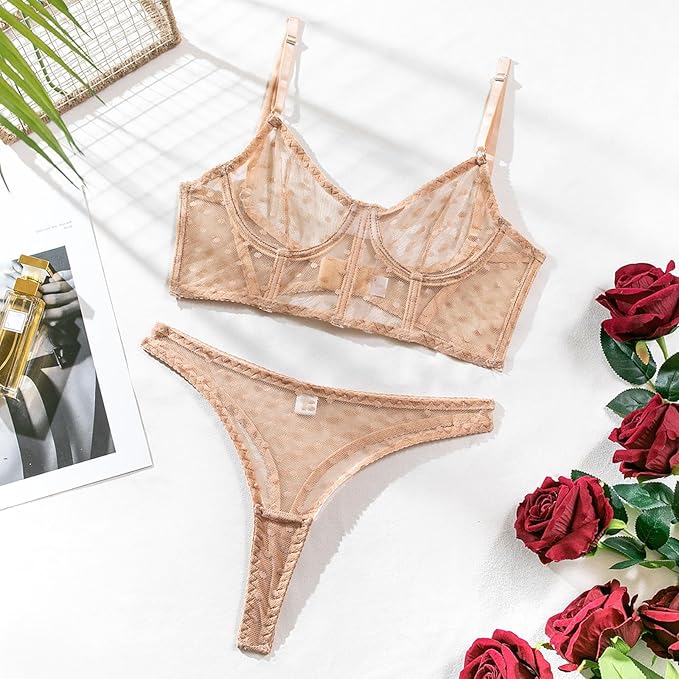 PAULINE'S LINGERIE SET