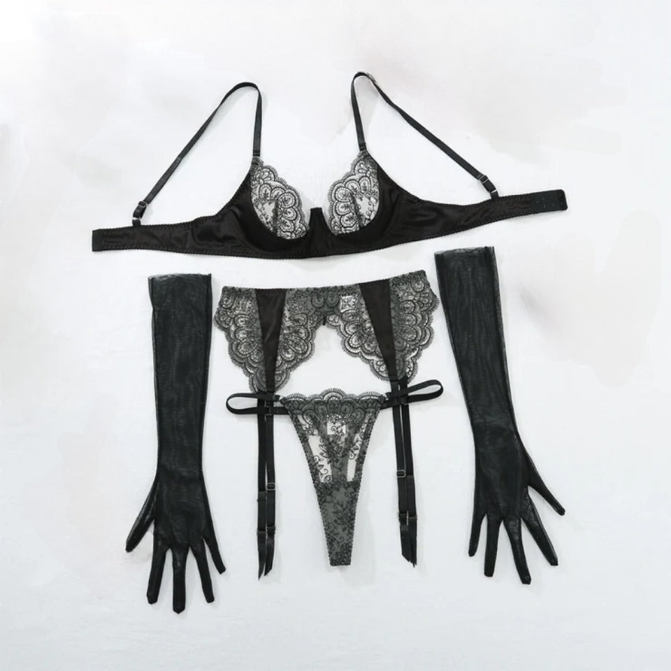 ISABELLA'S LINGERIE SET