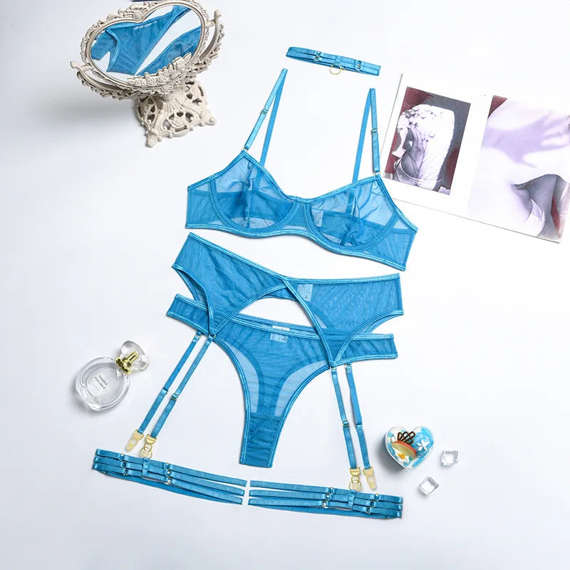 AMANDA'S LINGERIE SET