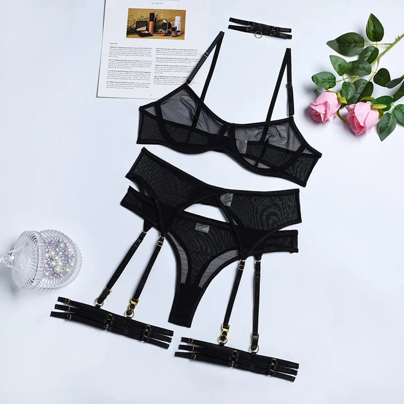 AMANDA'S LINGERIE SET
