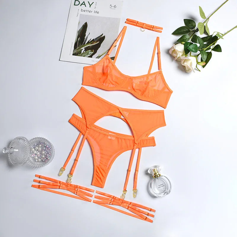 AMANDA'S LINGERIE SET