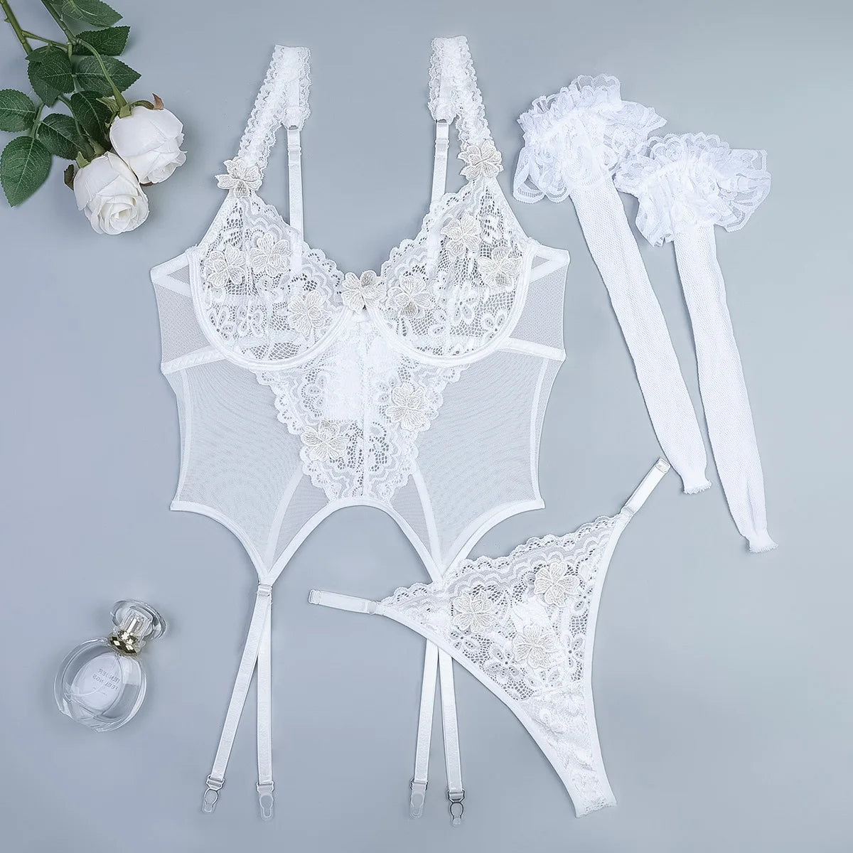 DARIA'S LINGERIE SET