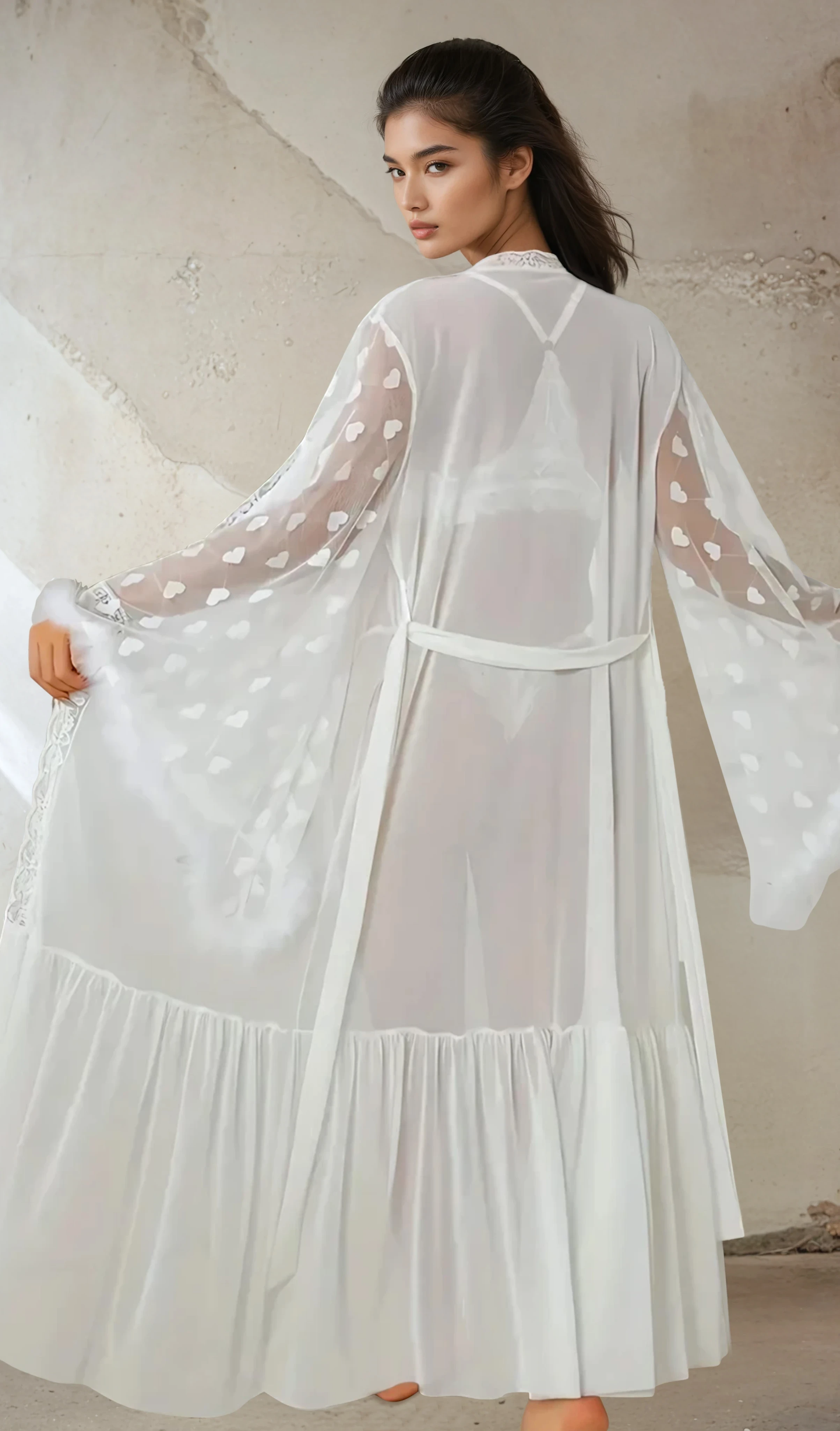 JUNE'S SLEEPWEAR