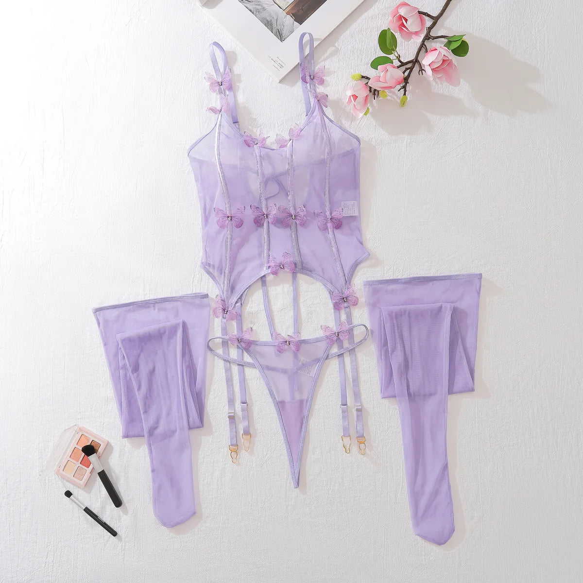 ARIANA'S LINGERIE SET