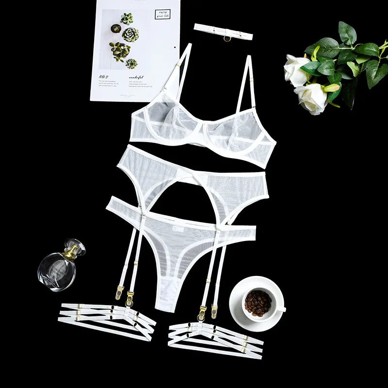 AMANDA'S LINGERIE SET